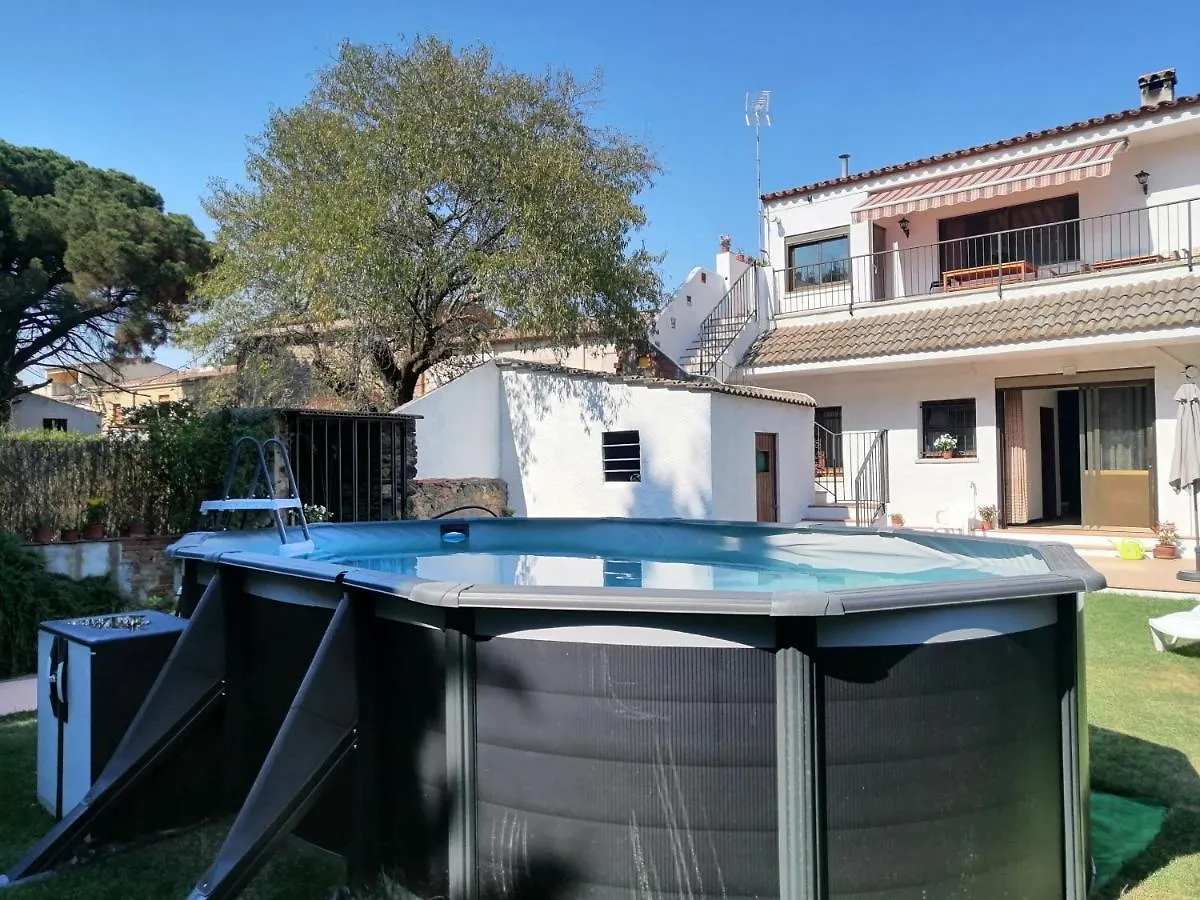 Сasa de vacaciones Casa con piscina en Calonge, pueblo medieval entre mar y montaña Villa Calonge  España